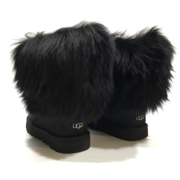 UGG MONGOLIAN CLASSIC SHORT SHEEPSKIN CUFF BOOTS -BLACK SUEDE -WOMENS US 7 -NEW - Picture 4 of 8